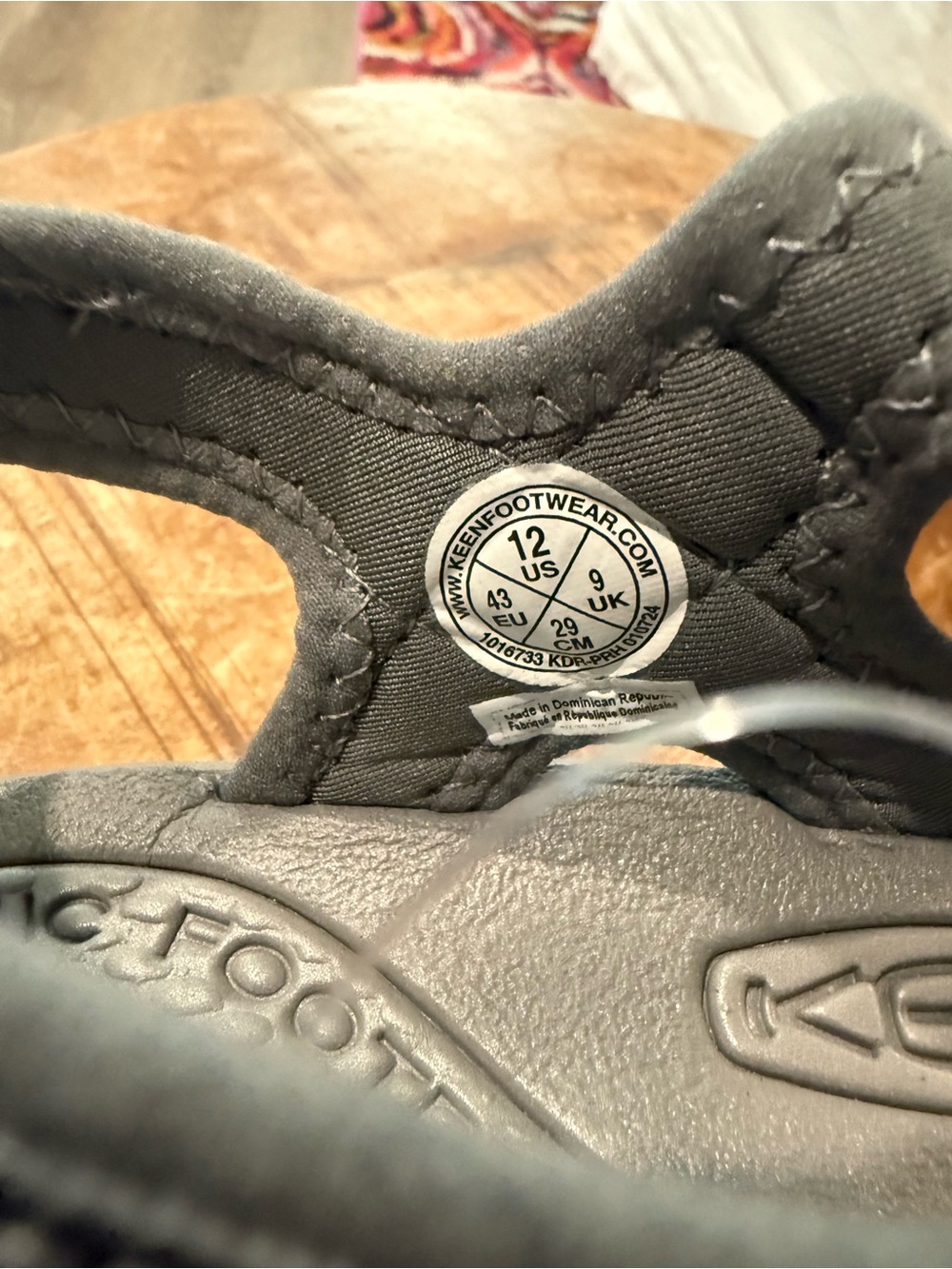 KEEN Rose Sandal grey Sporty Outdoor Closed Toe Hiking Water Women s - Picture 5 of 10